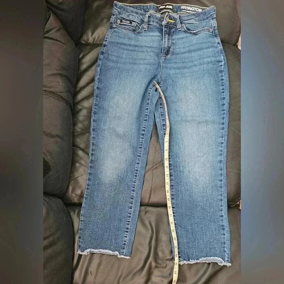 DKNY Rivington  Slim Straight Crop Jeans Denim Original Sz 28 High Rise - Picture 6 of 7